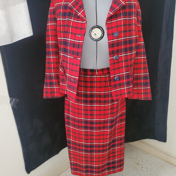 Vintage Tailored Plaid Tweed Jacket Skirt Set - Picture 2 of 5